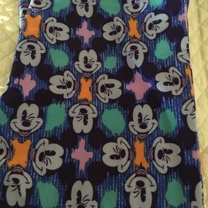 NWOT LLR Mickey Os leggings